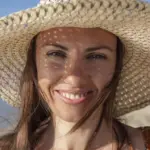 Hold håret sund og lækkert ferien igennem med disse 6 tips